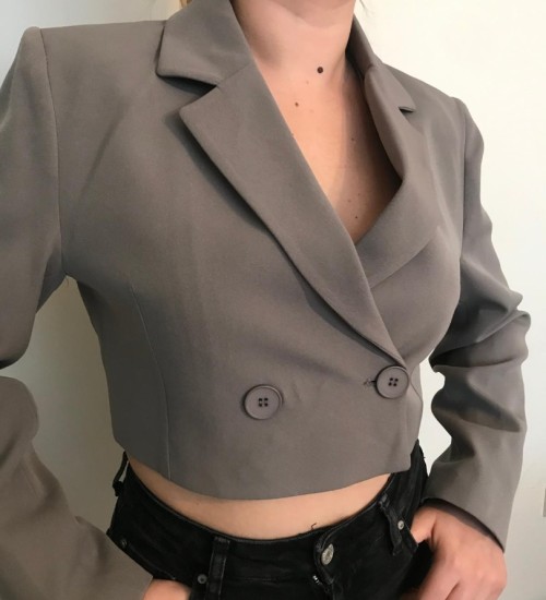 Tek Düğmeli Crop Ceket Gri Tek Düğmeli Crop Ceket Gri